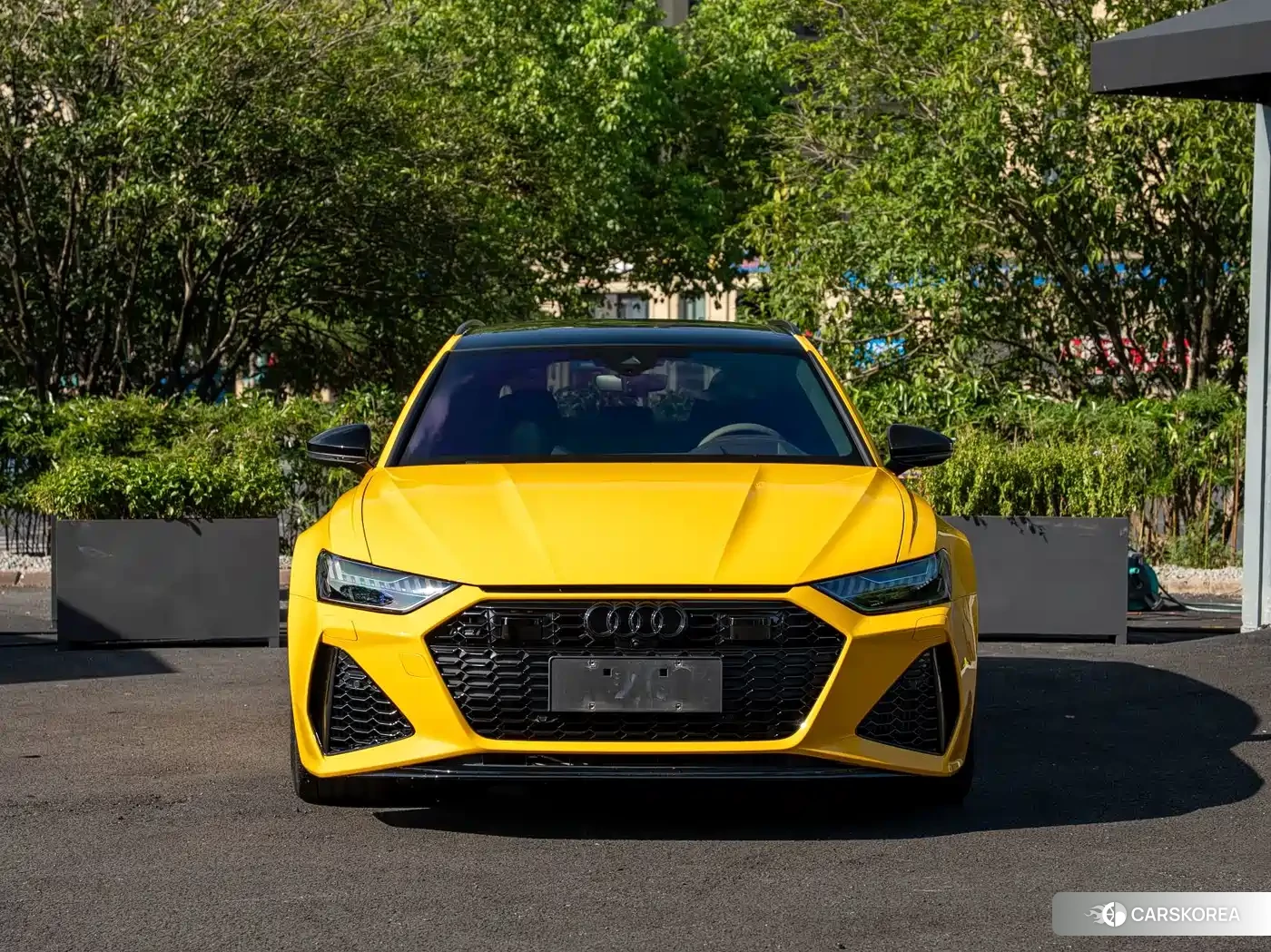 Audi RS 6 2023 Yellow/orange из Китая, фото 5