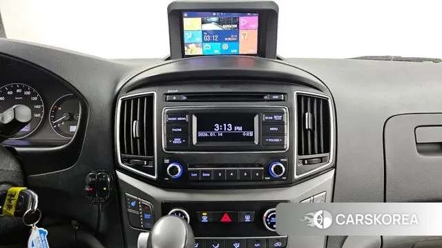 Hyundai Grand Starex 2018 Серебряный из Кореи, фото 5