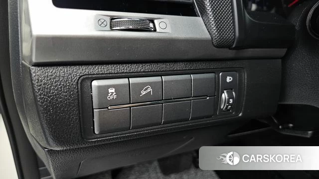 Ssangyong Rexton Sports 2018 Белый из Кореи, фото 5