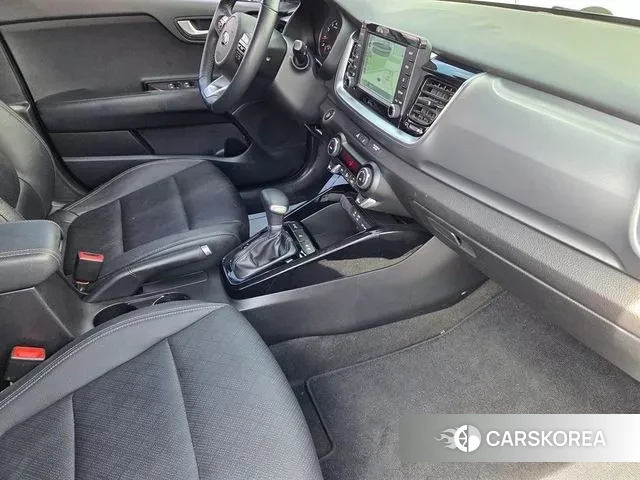 Kia Stonic 2020 Небесно-голубой из Кореи, фото 5