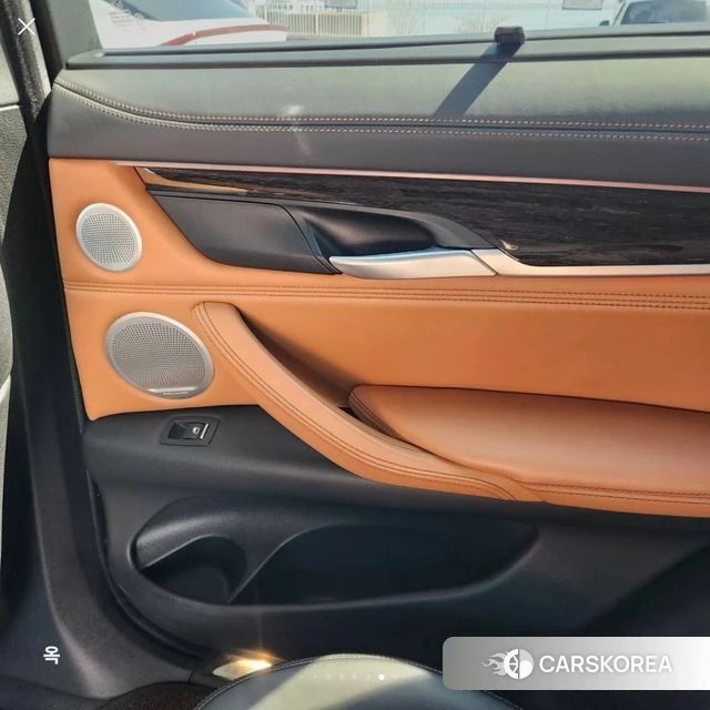 BMW X6 (F16) 2018 Белый из Кореи, фото 5
