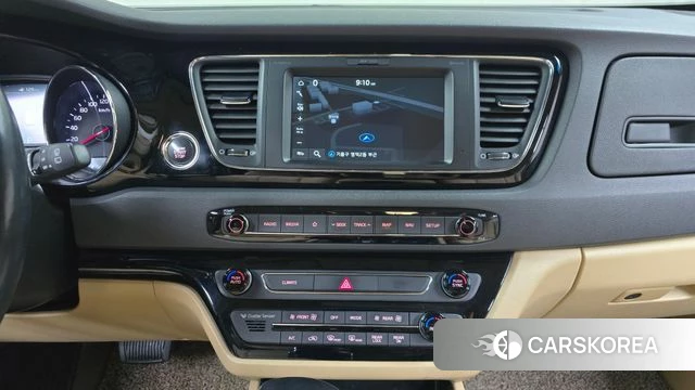 Kia The New Carnival 2018 Черный из Кореи, фото 5