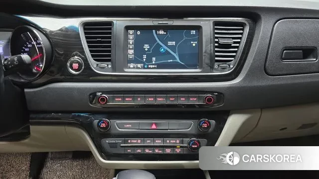 Kia The New Carnival 2020 Белый из Кореи, фото 5