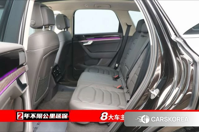Volkswagen Touareg 2022 Черный из Китая, фото 5