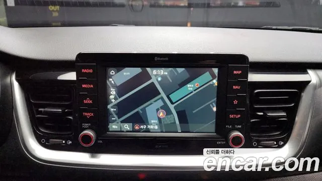 Kia Stonic 2018 Серый из Кореи, фото 5