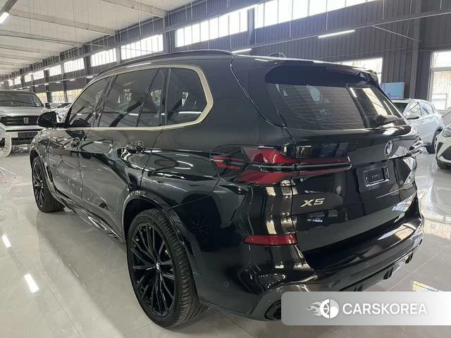 BMW X5 2025 Черный из Китая, фото 5