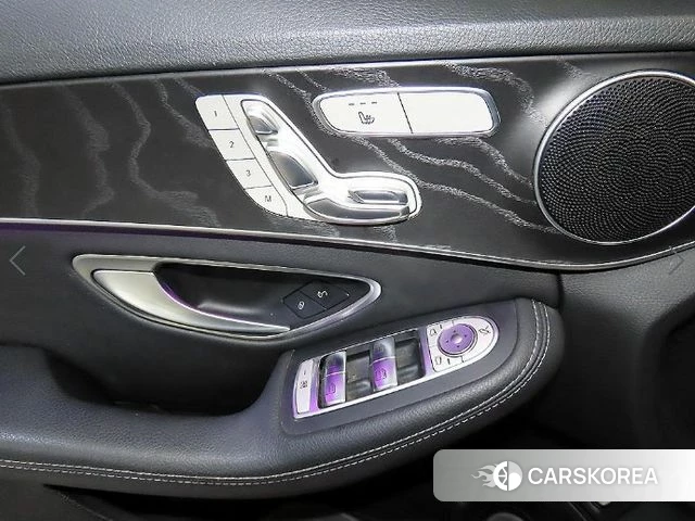 Mercedes-Benz C-Class W205 2019 Белый из Кореи, фото 5