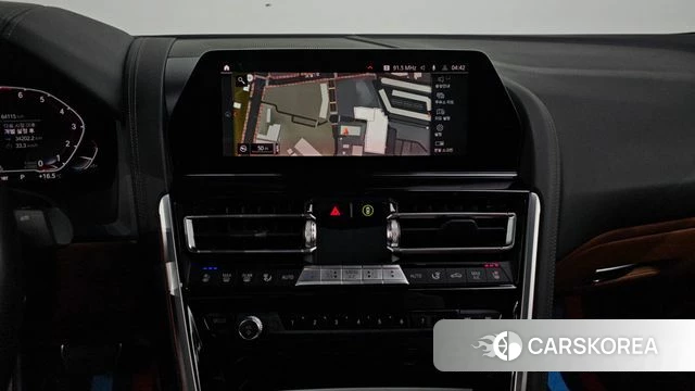 BMW 8 Series (G15) 2021 Белый из Кореи, фото 5