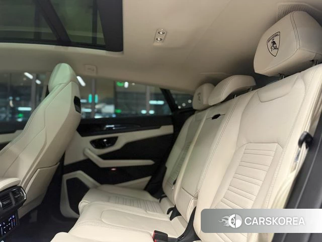 Lamborghini Urus 2025 Фиолетовый из Кореи, фото 5