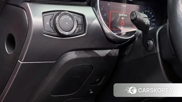 Ford Mustang 2021 Красный из Кореи, фото 5