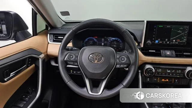 Toyota RAV4 5th Generation 2023 Белый из Кореи, фото 5
