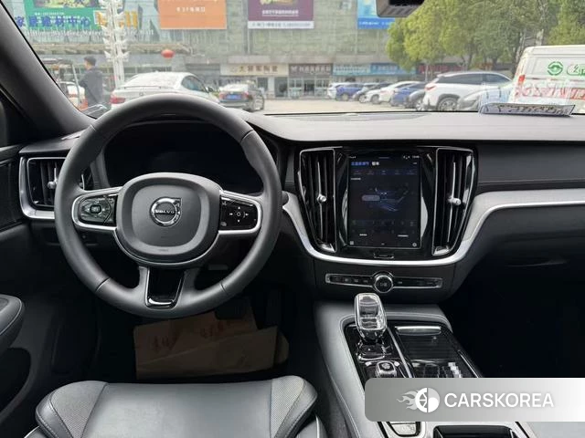 Volvo S60 PHEV 2022 Синий из Китая, фото 5