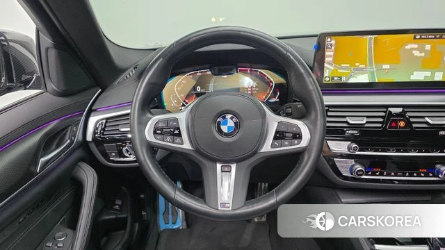 BMW 5 Series (G30) 2023 Черный из Кореи, фото 5