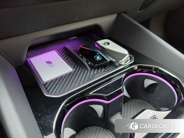 BMW 5 Series (G60) 2023 Белый из Кореи, фото 5