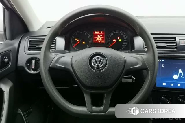 Volkswagen Santana 2022 Белый из Китая, фото 5