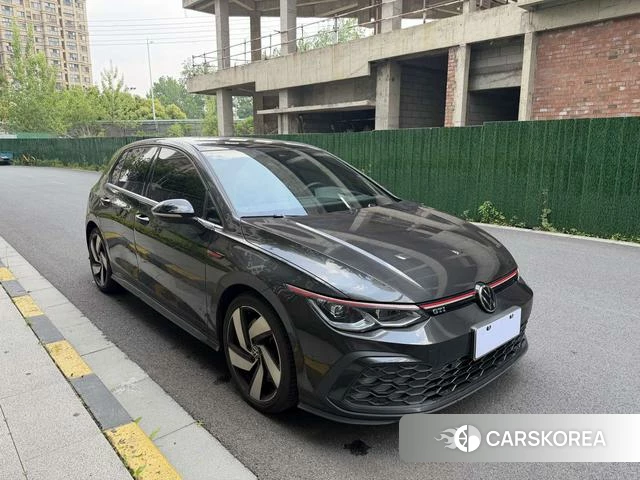 Volkswagen Golf GTI 2022 Черный из Китая, фото 5