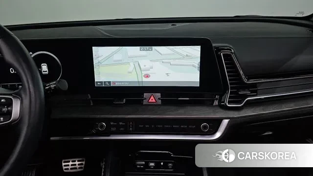 Kia Sportage 5th Generation 2023 Белый из Кореи, фото 5