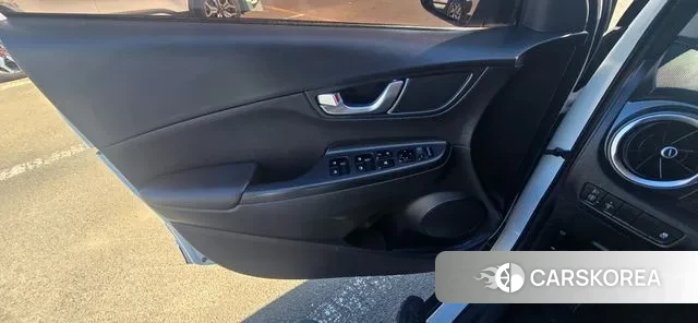 Hyundai The New Kona 2022 Белый из Кореи, фото 5