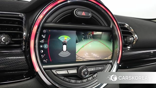 Mini Cooper Clubman 2019 Жемчужный цвет из Кореи, фото 5