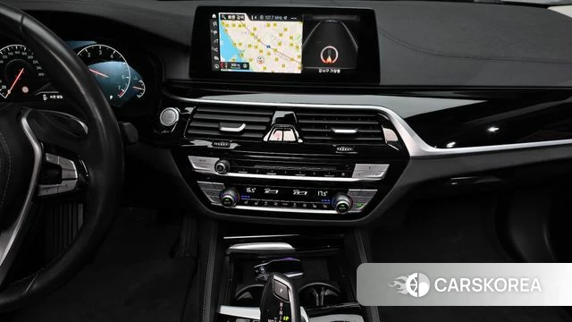 BMW 5 Series (G30) 2019 Черный из Кореи, фото 5