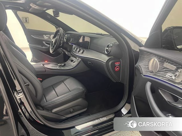 Mercedes-Benz E-Class W213 2022 Черный из Кореи, фото 5