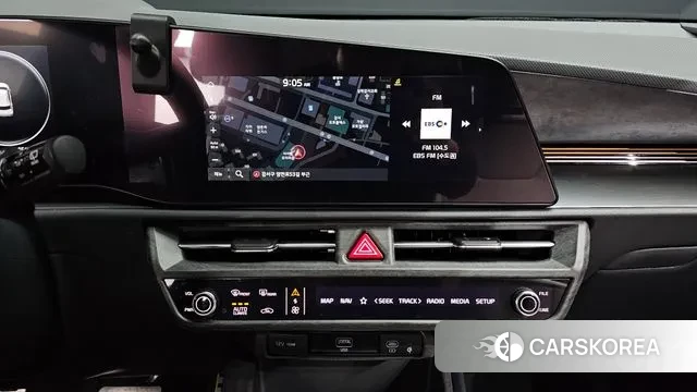 Kia Di Ol Nu Niro 2022 Серебристо-серый из Кореи, фото 5