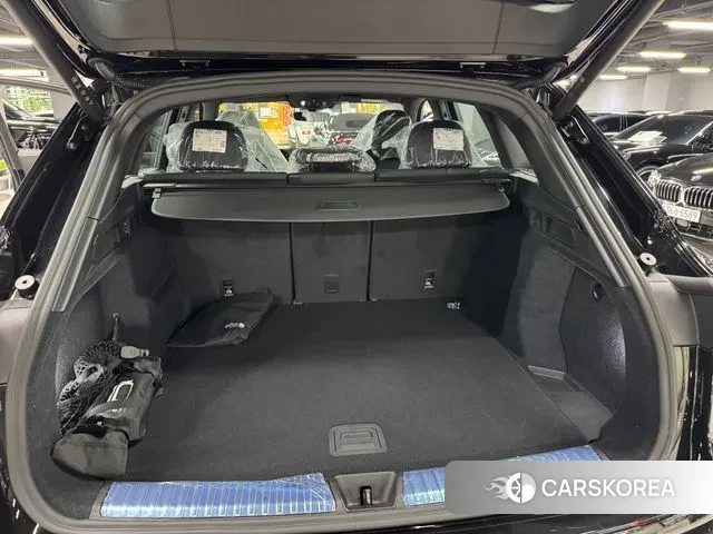 Audi Q5 (80A) 2025 Черный из Кореи, фото 5