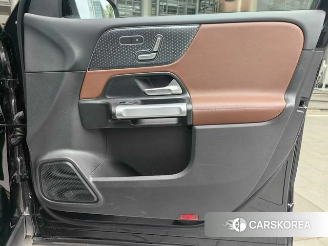 Mercedes-Benz GLB 2025 Черный из Китая, фото 5