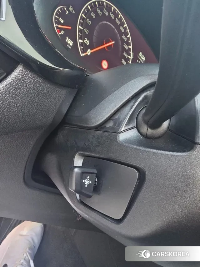 BMW 5 Series (G30) 2019 Белый из Кореи, фото 5