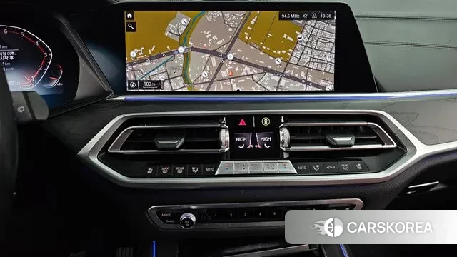 BMW X7 (G07) 2021 Белый из Кореи, фото 5