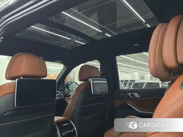 BMW X7 (G07) 2020 Черный из Кореи, фото 5