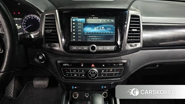 Ssangyong The New Rexton Sports Cannes 2021 Серый из Кореи, фото 5