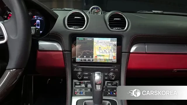 Porsche 718 Boxster 2024 Белый из Кореи, фото 5