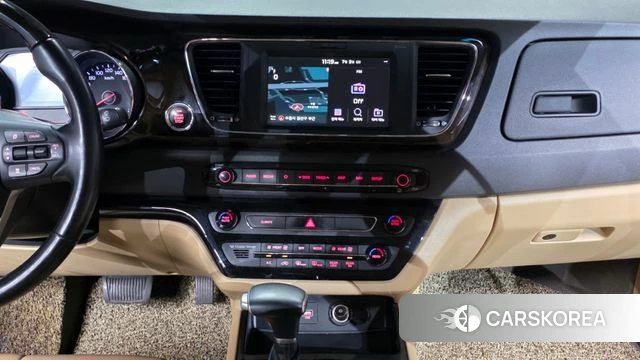 Kia The New Carnival 2019 Черный из Кореи, фото 5