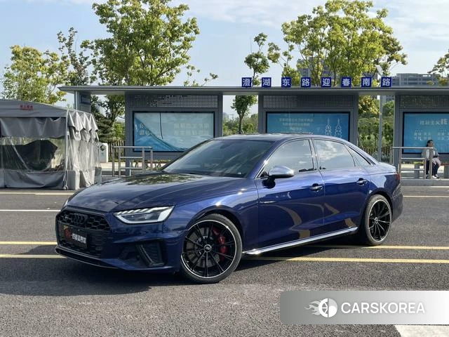 Audi S4 2021 Синий из Китая, фото 5