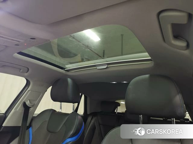 Audi Q2L e-tron 2021 Темно-серый из Китая, фото 5