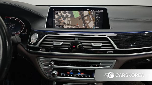 BMW 7 Series (G11) 2020 Черный из Кореи, фото 5