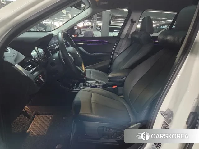 BMW X1 (F48) 2022 Белый из Кореи, фото 5