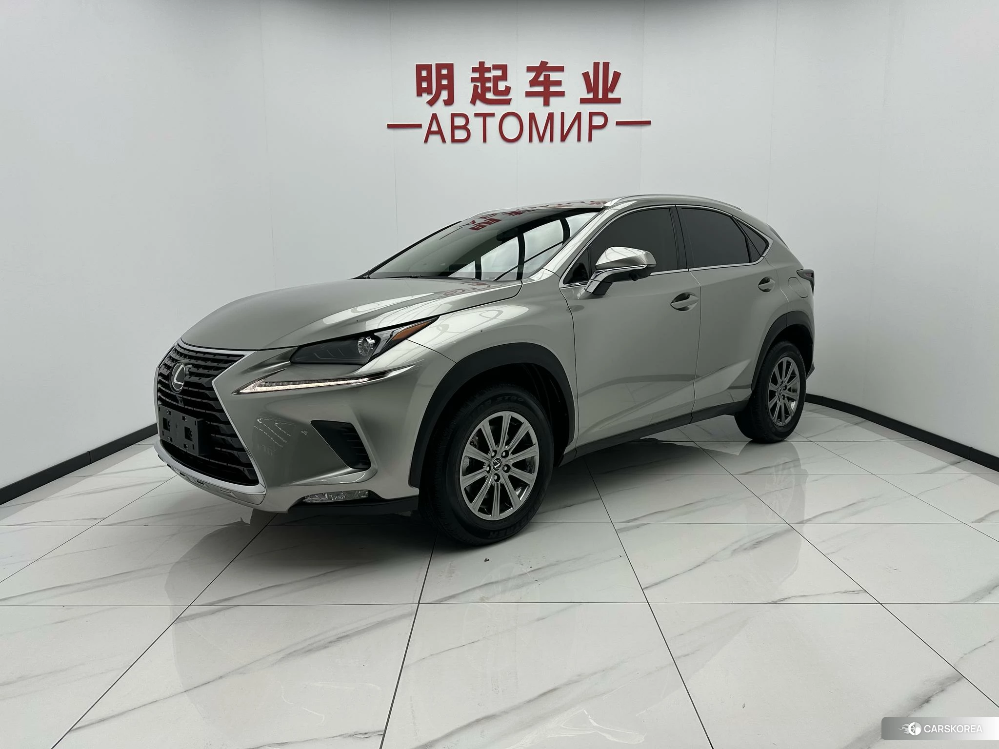 Lexus NX 2019 Серебристо-серый из Китая, фото 5