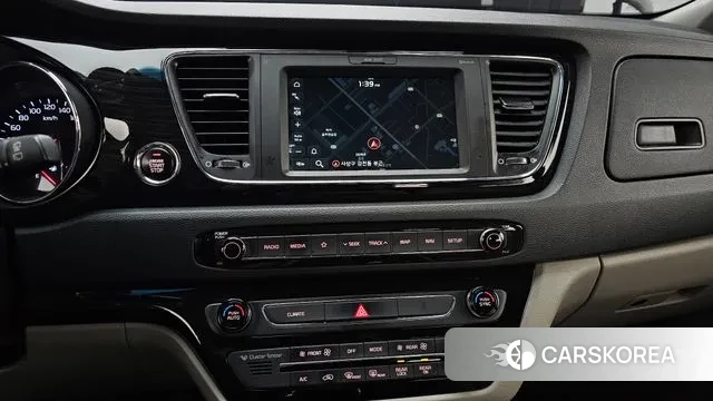 Kia The New Carnival 2019 Серый из Кореи, фото 5