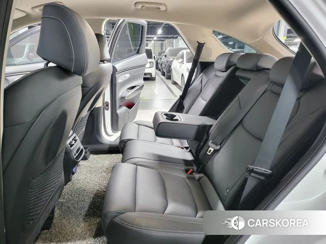 Genesis GV70 2022 Белый из Кореи, фото 5