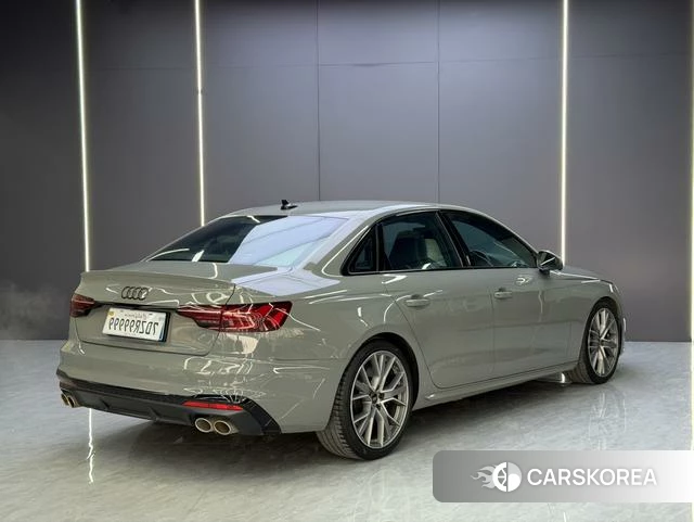 Audi S4 2021 Серебристо-серый из Китая, фото 5