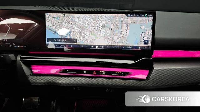 BMW 5 Series (G60) 2025 Черный из Кореи, фото 5