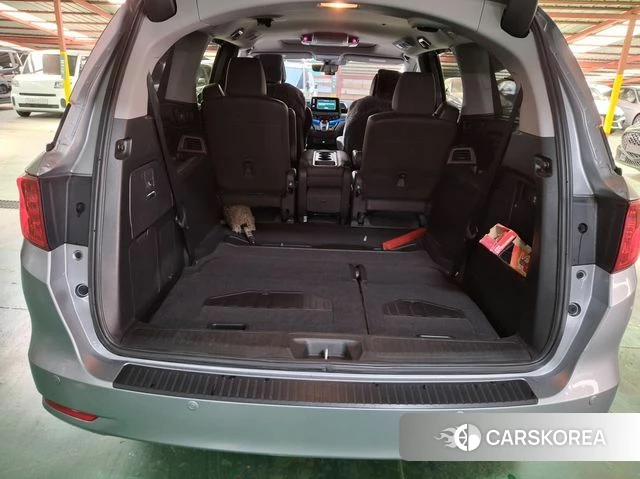 Honda Odyssey 2018 Серебристо-серый из Кореи, фото 5