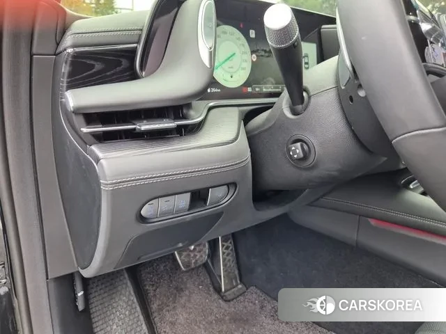 Genesis G90 (RS4) 2024 Черный из Кореи, фото 5