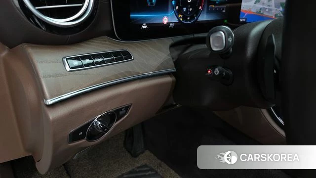 Mercedes-Benz E-Class W213 2020 Белый из Кореи, фото 5