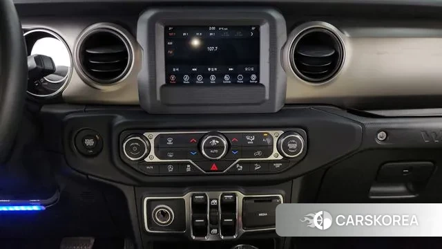 Jeep Wrangler (JL) 2019 Белый из Кореи, фото 5