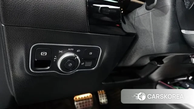 Mercedes-Benz GLA - Class H247 2020 Серый из Кореи, фото 5