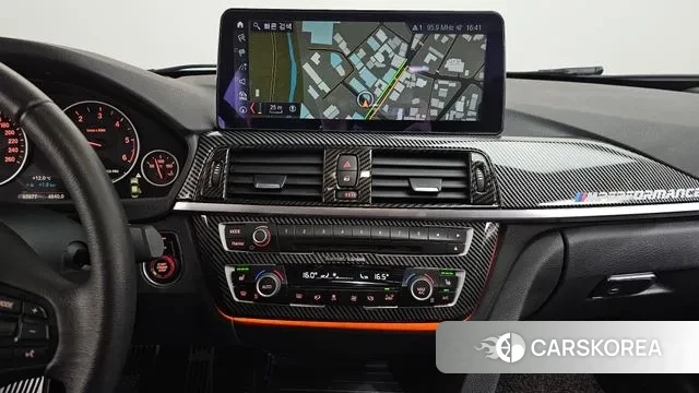 BMW 3 Series (F30) 2018 Белый из Кореи, фото 5