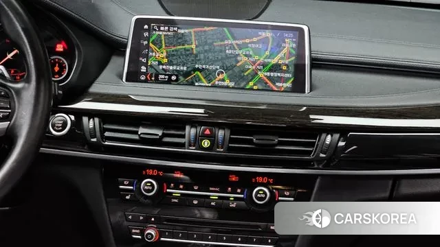 BMW X6 (F16) 2018 Черный из Кореи, фото 5